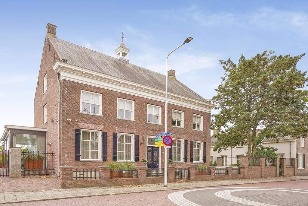 Former Rectory (rear unit), Kerkstraat, Kerkdriel - For Rent