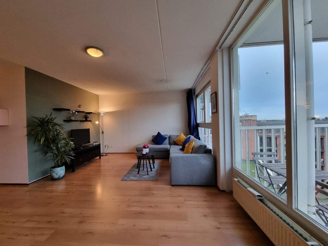 Apartamento Stationsplein, Schiedam - En Alquiler