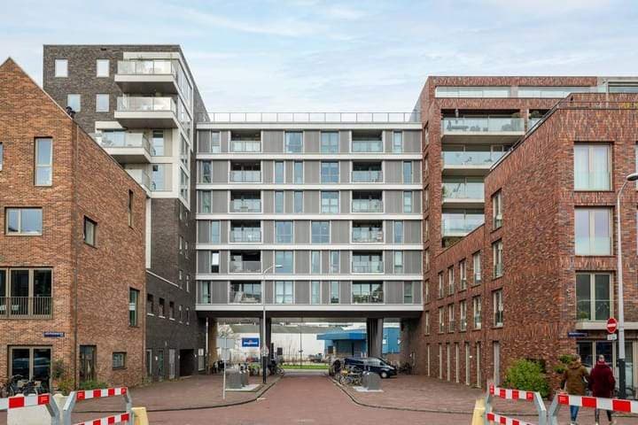 Apartamento de 2 habitaciones Houthavenkade, Ámsterdam - Para alquiler