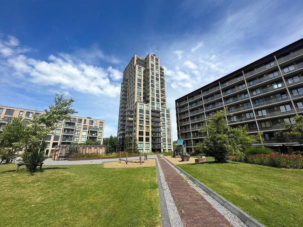 Flat Escamplaan, Den Haag - For Rent