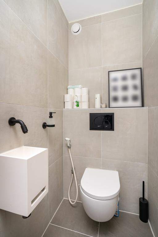 Flat Silodam, Amsterdam - For Rent