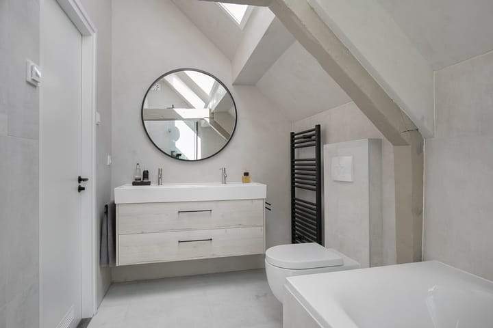 Luxe Bovenwoning met Dakterras, Eewal 80, Leeuwarden - Te Huur