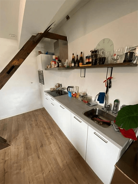 Estudio en el centro de Sittard - En alquiler
