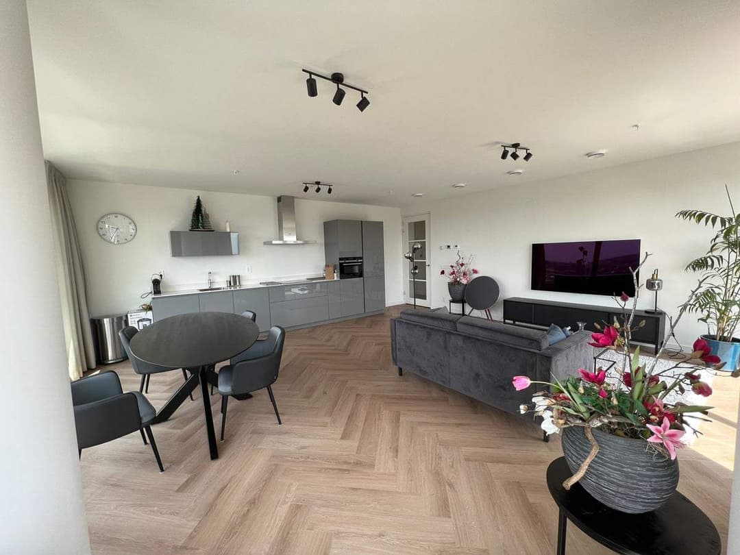 Appartement Baan, Rotterdam - À Louer