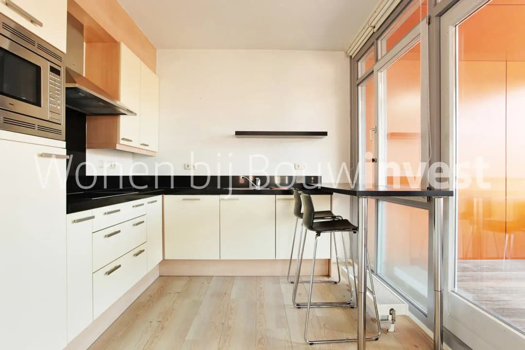 3-Room Apartment Eosstraat, Amsterdam - For Rent