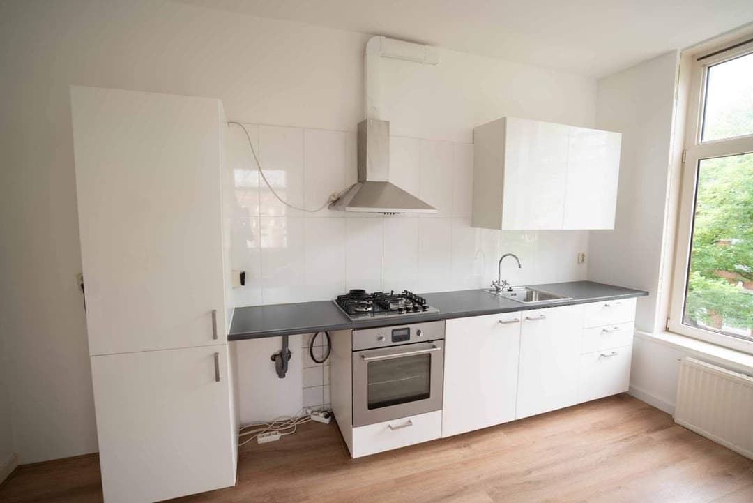 Flat Lombokstraat 11 B-02, Rotterdam - For Rent