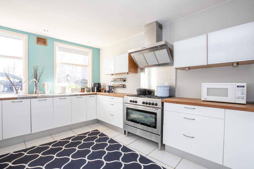 Flat Claes de Vrieselaan 21B, Rotterdam - For Rent