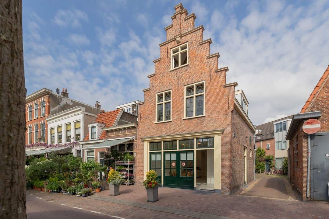 Apartamento Esquinero Beeksteeg 20 / Burgwal 26, Haarlem - En Alquiler