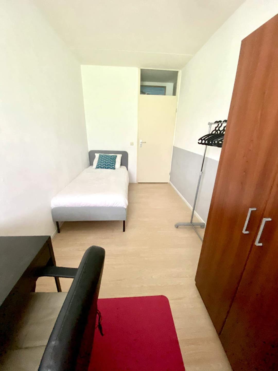 Gemeubileerde Kamer te Huur in Weena, Rotterdam