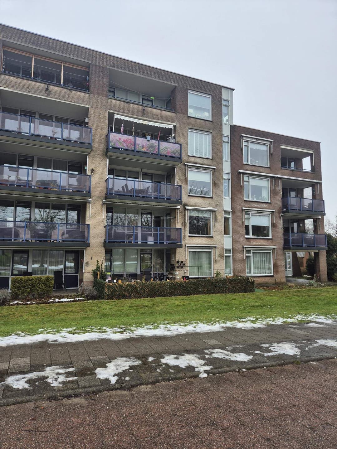 Apartment Aalscholver 12, Raalte - For Rent