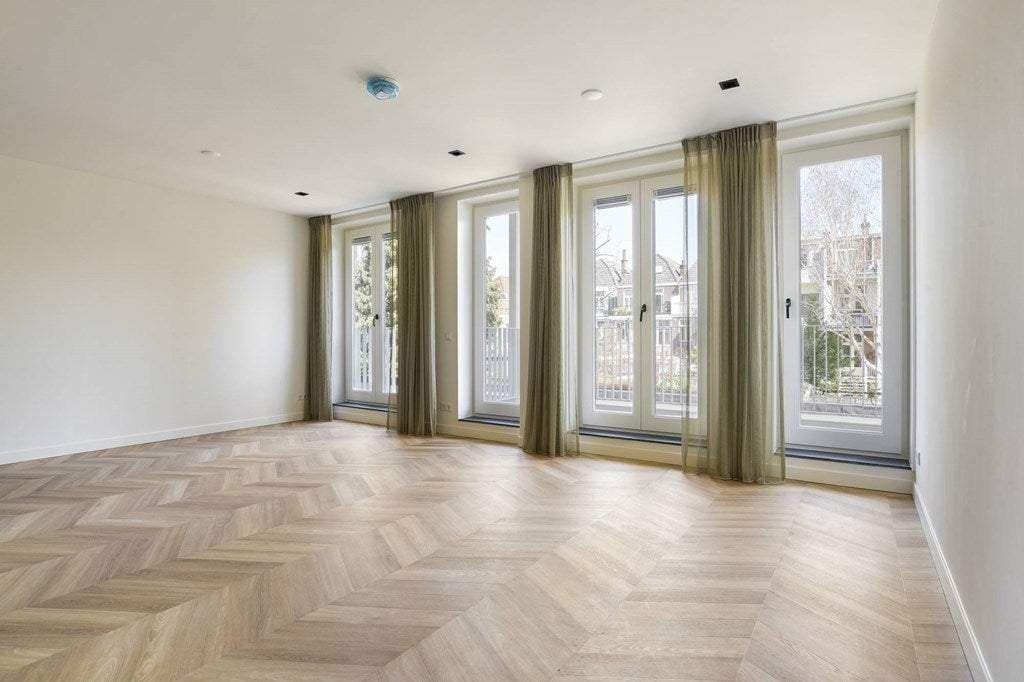 Flat Laan van Nieuw-Oost-Indië, Den Haag - Te Huur