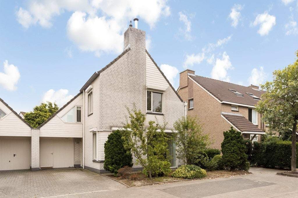 House Garonnelaan, Eindhoven - For Rent