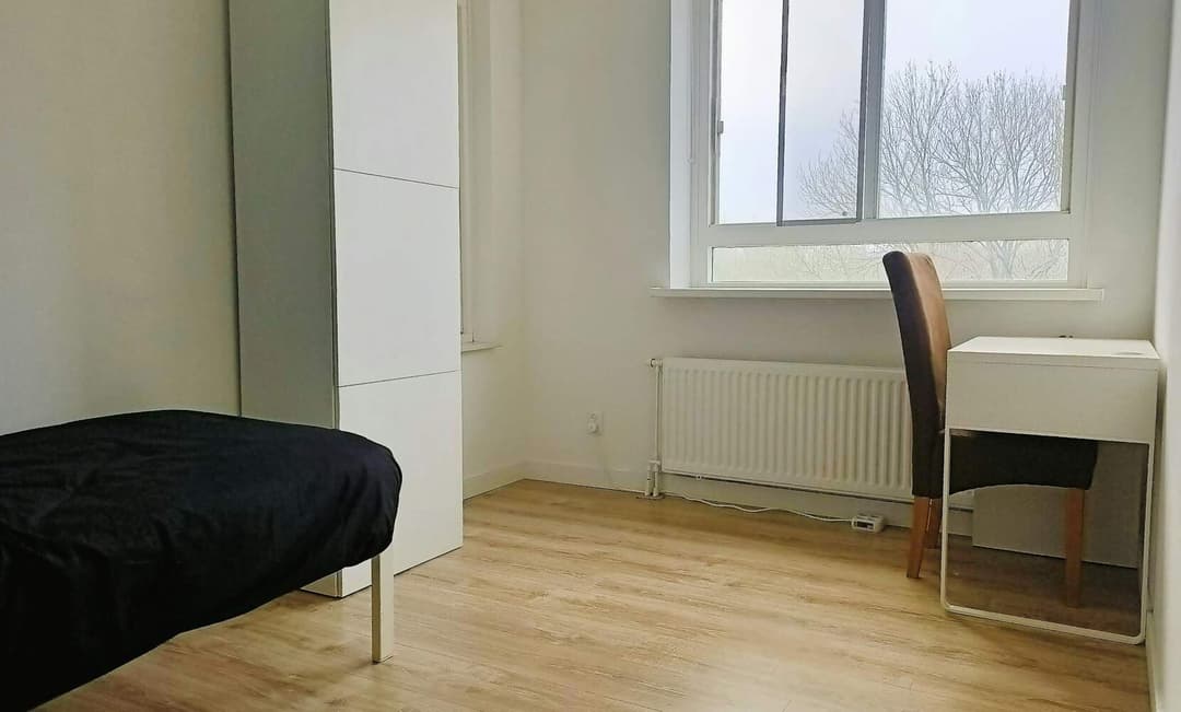 Kamer Den Uylsingel, Rotterdam - Te Huur