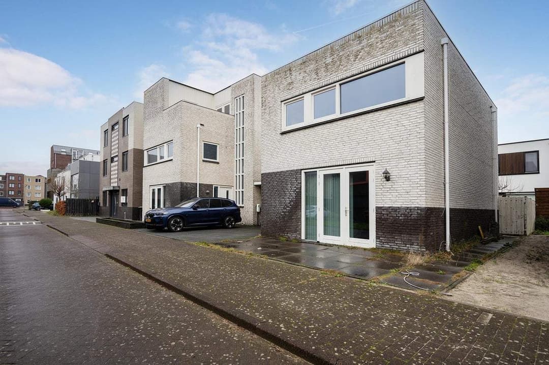 House Helenusstraat, Almere - For Rent