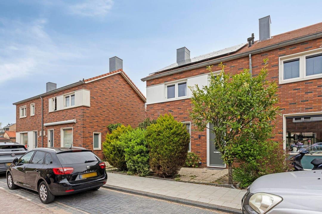Casa Familiar Dr Poelsstraat 172, Wateringen - En Alquiler