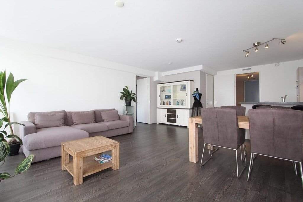 Modern Appartement Raadhuisplein 258, Hoofddorp - Te Huur