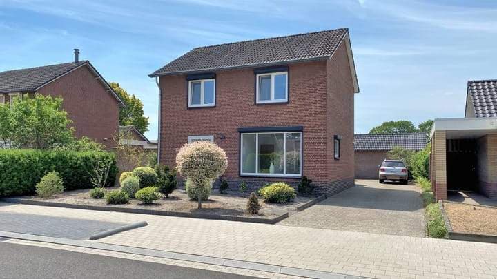 Detached House Peter Janssenweg 458, Ysselsteyn - For Rent