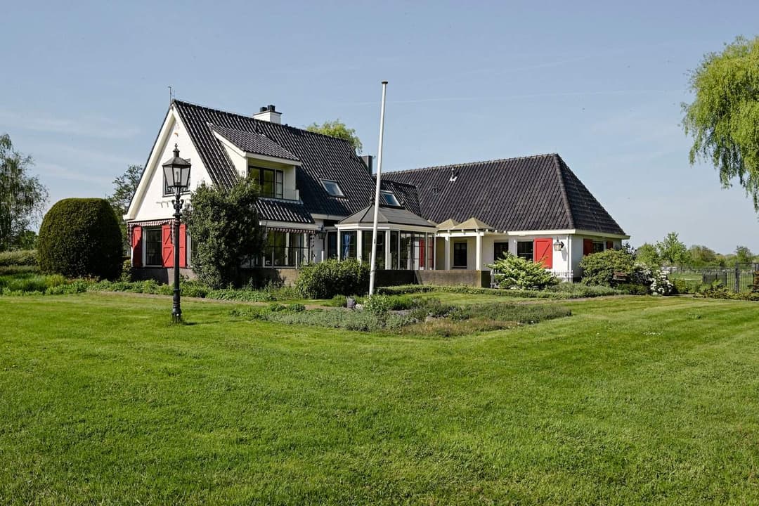 Villa Kniplaan 72251 AK Voorschoten - À Louer
