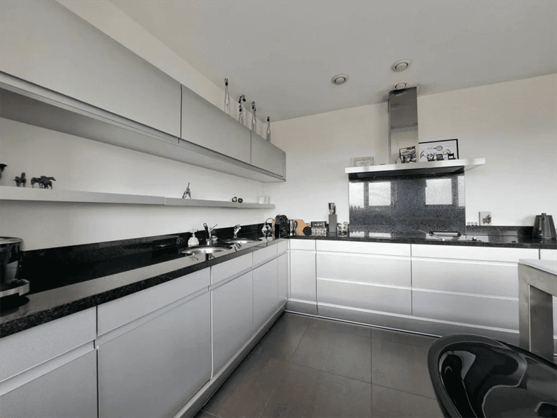 Apartment Spuiboulevard, Dordrecht - For Rent