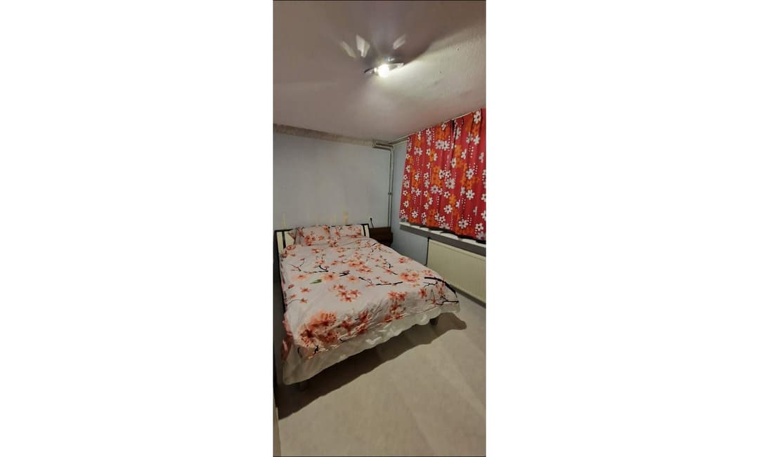 Kamer Zwijnsbergenweg, Rotterdam - Te Huur