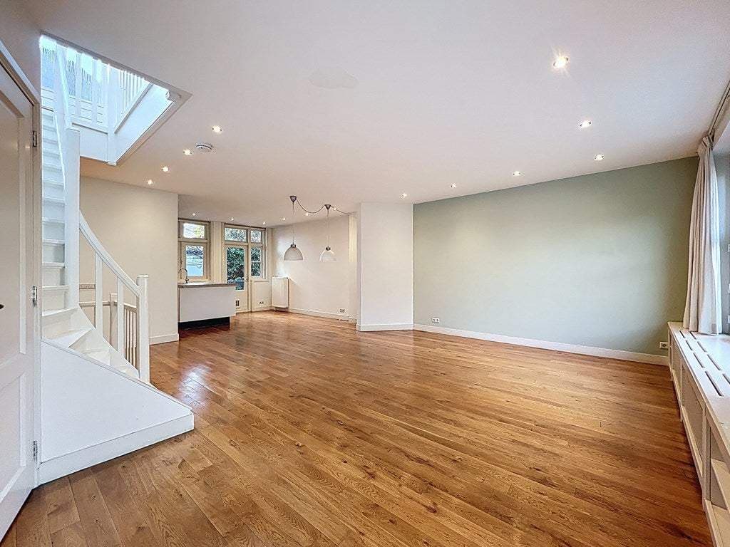 Flat Willem de Zwijgerlaan 49 3, Amsterdam - For Rent