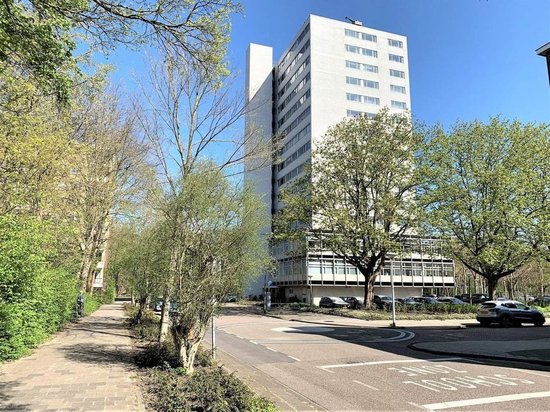 Flat Backershagen, Amsterdam (Buitenveldert-West) - Te Huur