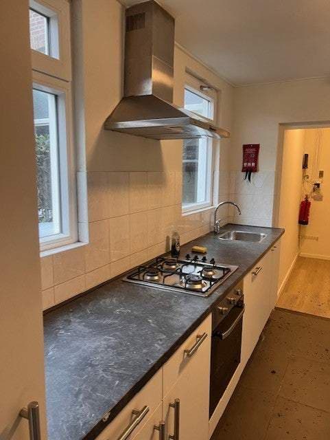 Kamer Akkerstraat, Tilburg - Te Huur