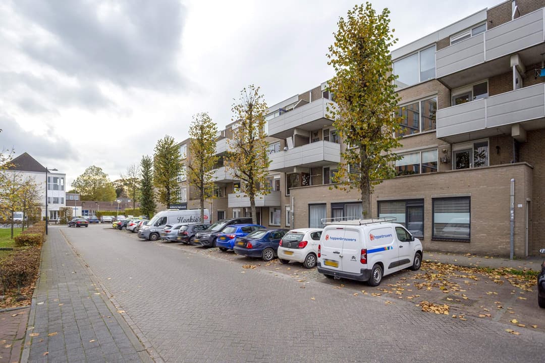 Appartement Nieuwe Leuvenaarstraat 214, Breda - Centre