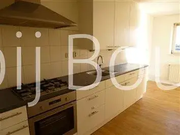 P.J. Noël Bakerstraat 10, Groningen - 3-room apartment