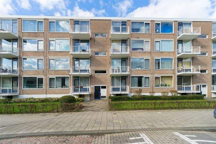 Flat Schalkeroord, Rotterdam - For Rent