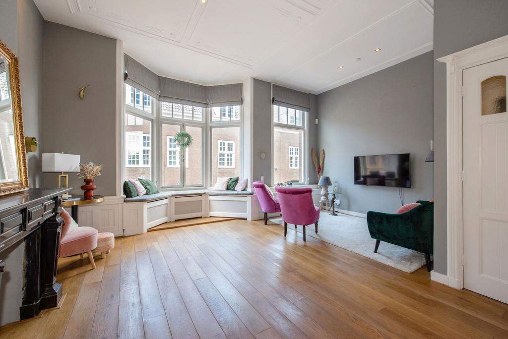 Flat Heulstraat 23, The Hague - Furnished