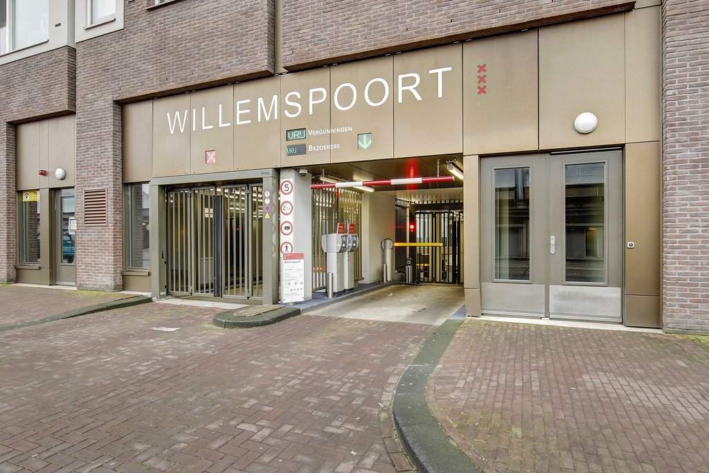 Parkplatz Haarlemmerplein 1013 HS, Amsterdam - Zu Vermieten