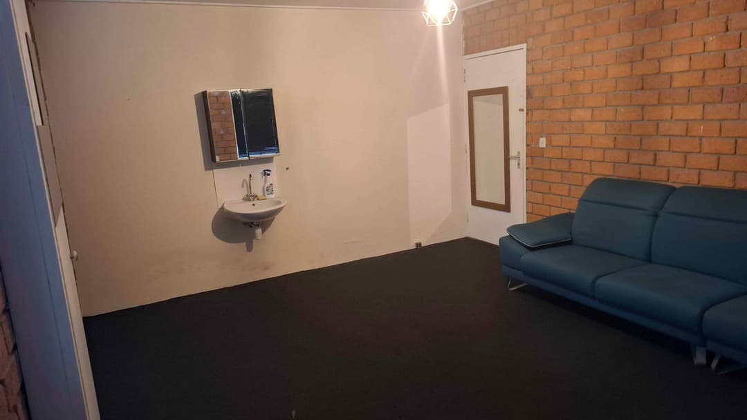 Ongemeubileerde Kamer Annastraat, Enschede - Te Huur