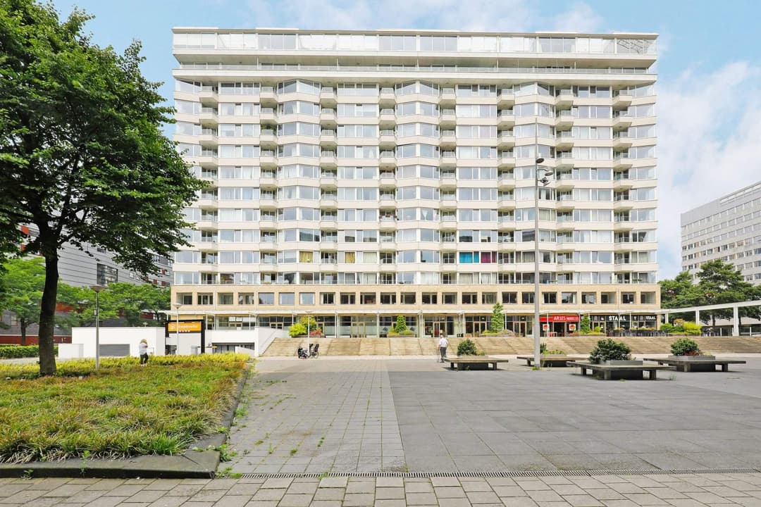 Koningin Wilhelminaplein 448, Amsterdam — 4-room Apartment