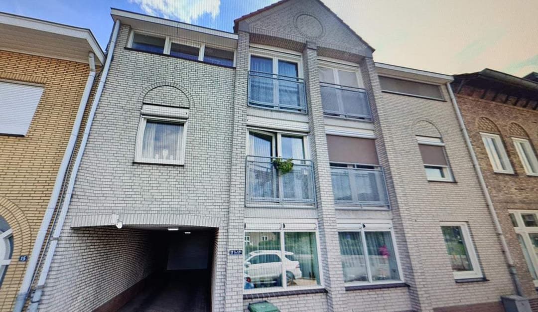 Flat Bisschop Lindanussingel, Roermond - Te Huur