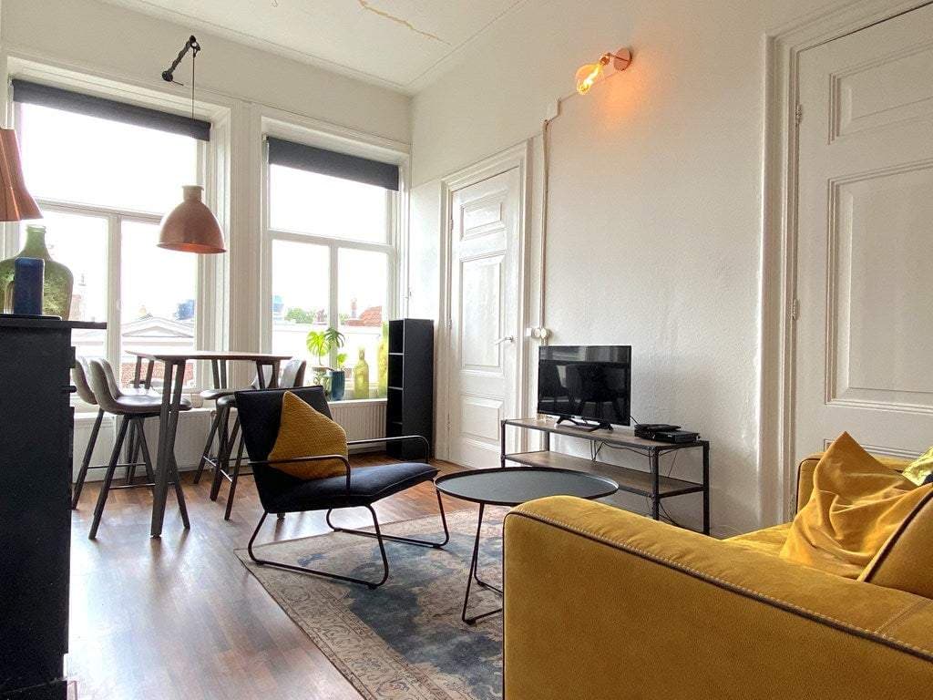 Flat Oude Ebbingestraat 71B, Groningen - For Rent