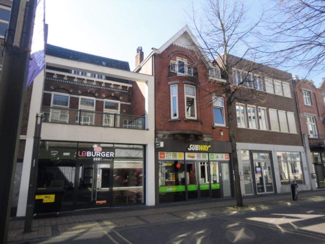 Flat Saroleastraat, Heerlen - For Rent