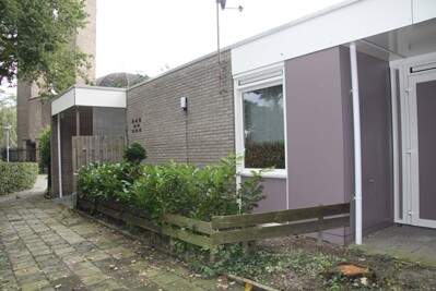 2-under-1-cap house at Johannes Boscostraat, Venlo - For Rent