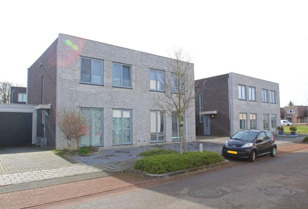 Maison Schout van Heeckerenring 32, Heerlen - À Louer