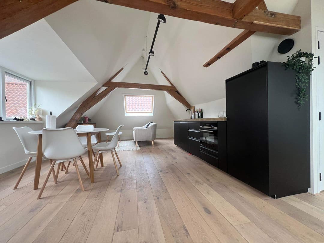 Appartement Meublé 2 Chambres Noordeinde, Delft - Court Séjour