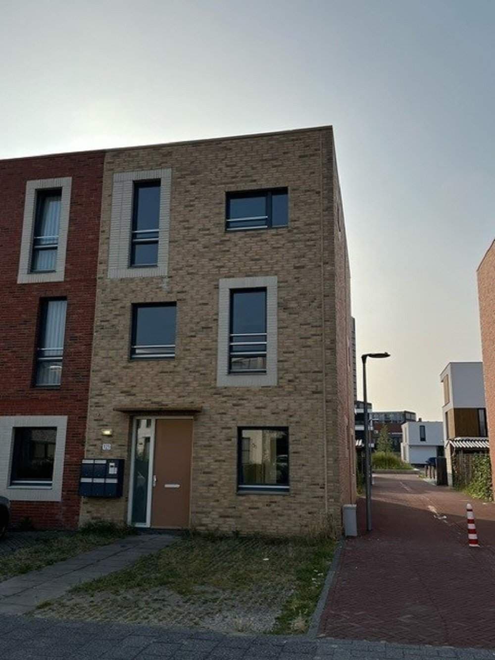 Koolwitjelaan 121-C, Den Haag - Studio