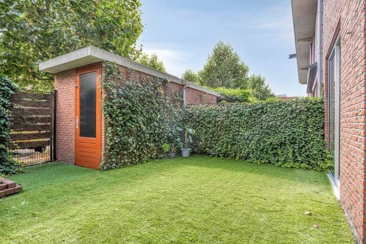 Brede Hilledijk 530, Rotterdam - Appartement rez-de-chaussée (3 chambres)