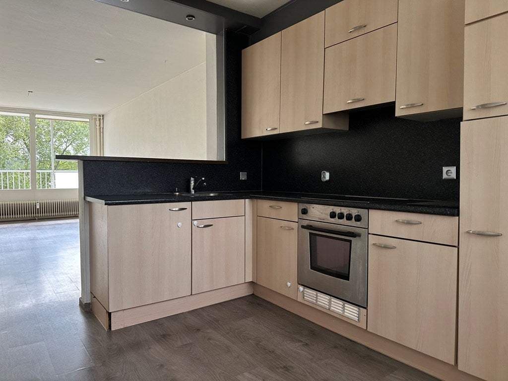 Flat Eisenhowerstraat 587, Sittard - For Rent