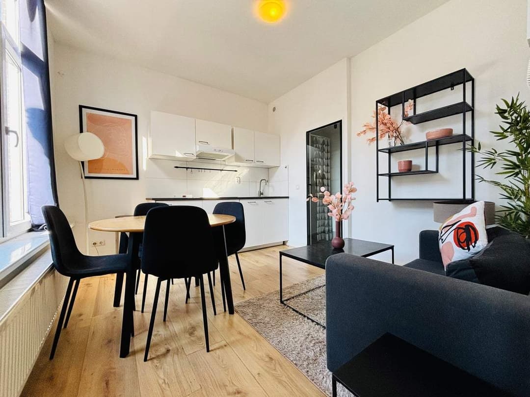 Studio Ripperdastraat 50, Den Haag - Te Huur