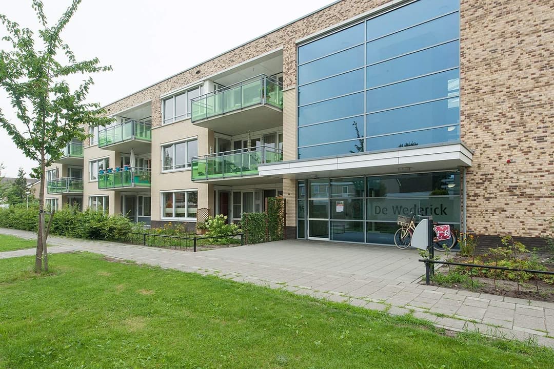 Kamille 16-148265 DG Kampen - Te Huur