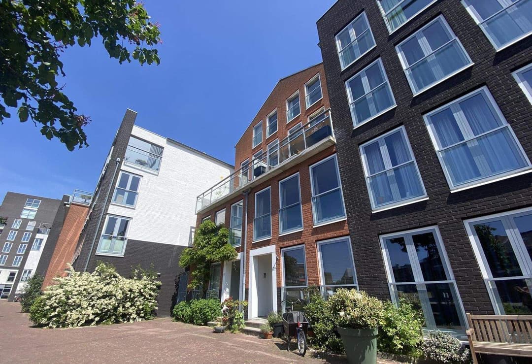 Schuttevaerkade 179, Dordrecht – Mietshaus