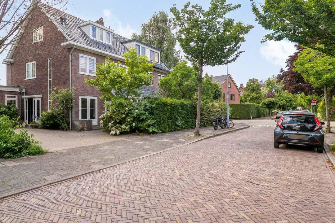 House Pelikaanstraat, Badhoevedorp - For Rent