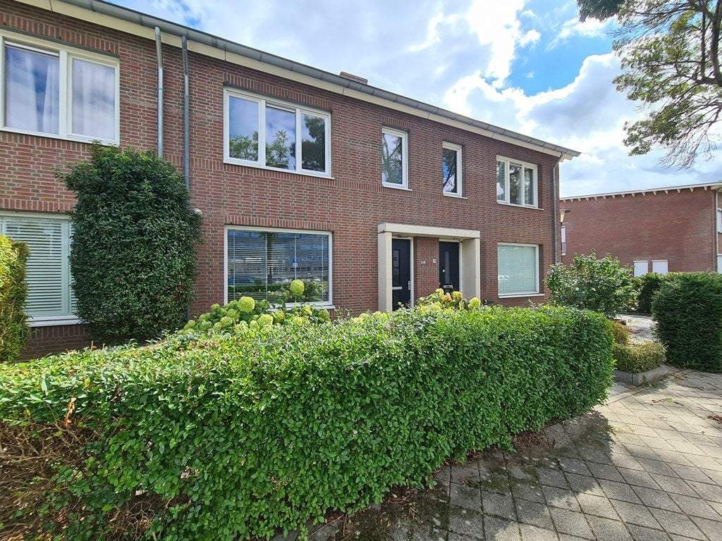 House Jonkheer Ruysstraat 77, Maastricht - For Rent