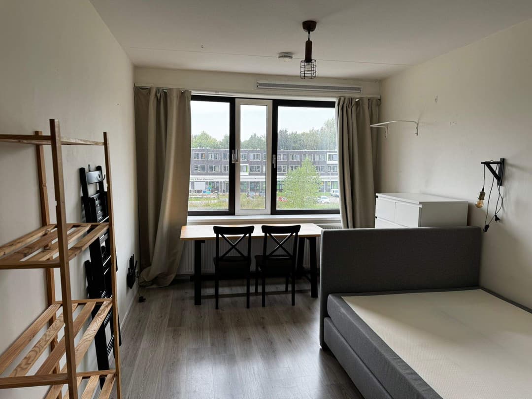 Studio Bronland 4-322, Wageningen - Studentenstudio