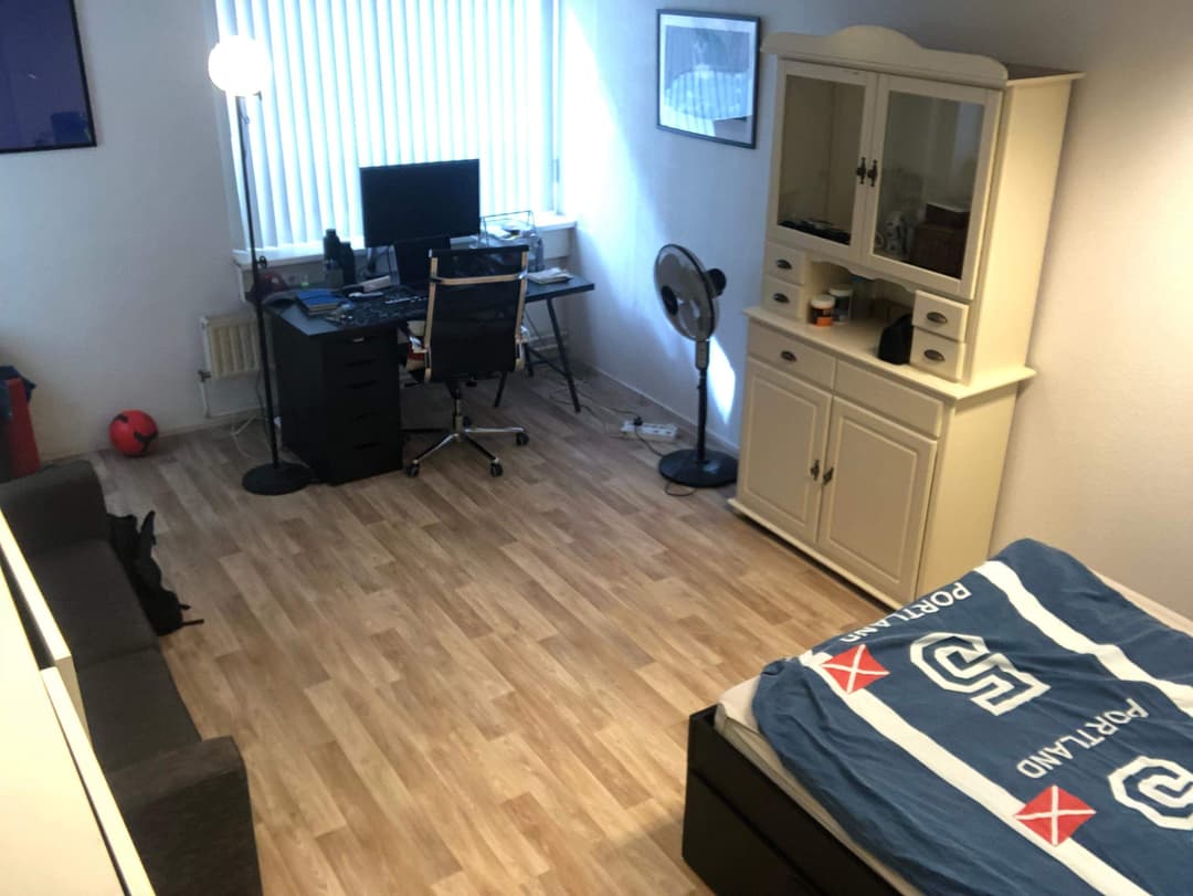 Furnished Room at Stamkartplein, The Hague - For Rent
